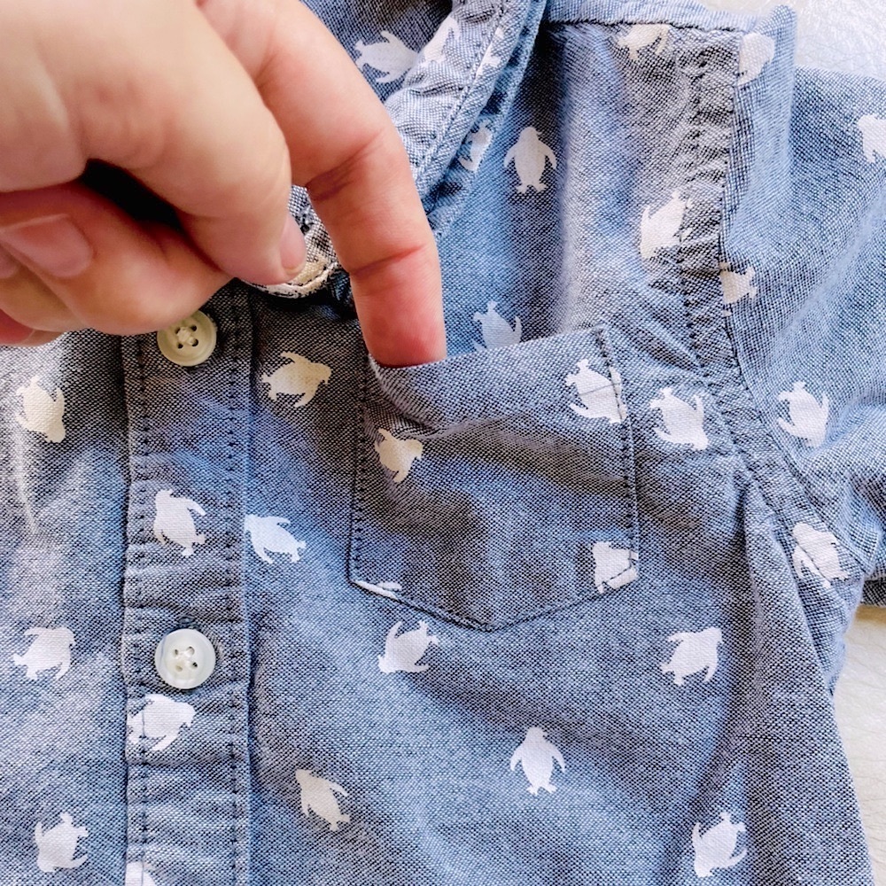 $6 💥Penguins Chambray Printed Button-Down Dress Shirt, Blue & White, Pocket